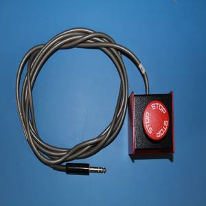 Botão/interruptor de Emergência para equipamento T2100 com suporte de fixação